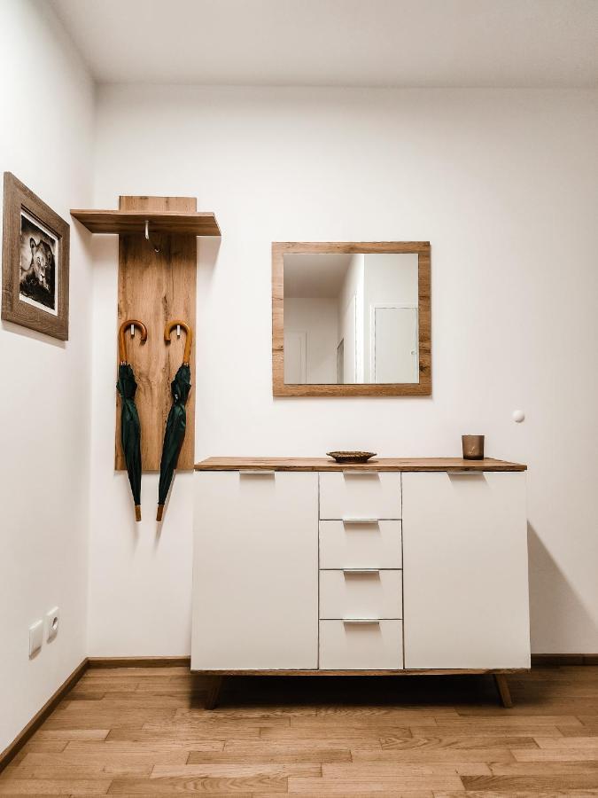 Vienna Green - Modern New Apartment, Old Danube Ngoại thất bức ảnh