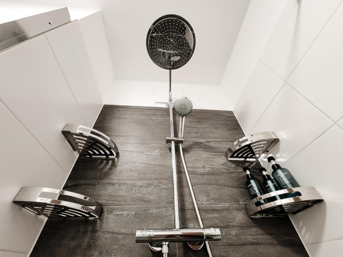 Vienna Green - Modern New Apartment, Old Danube Ngoại thất bức ảnh