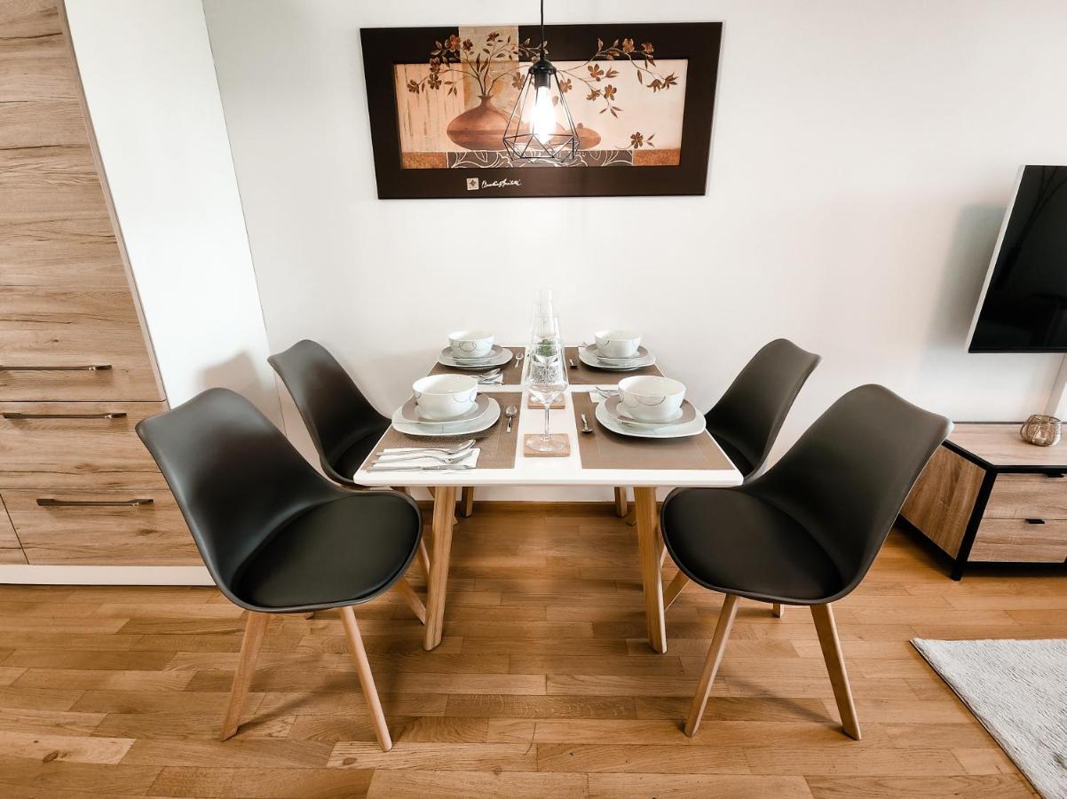 Vienna Green - Modern New Apartment, Old Danube Ngoại thất bức ảnh